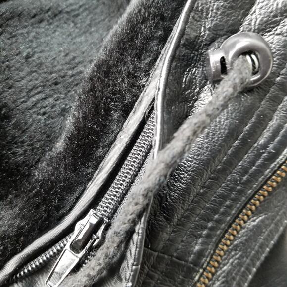 Black Saddle Leather MOTO Jacket  Coat Faux Fur Liner Removeable Size L - Picture 6 of 12